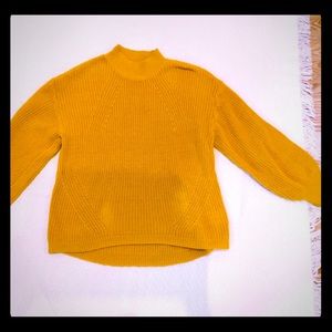 oversized yellow sweater